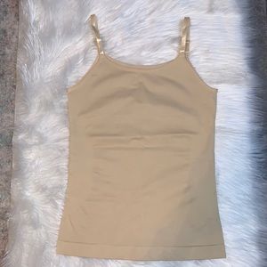 Shapermint’s Empetua scoop neck cami. XL = size 10. Washed and worn only once.